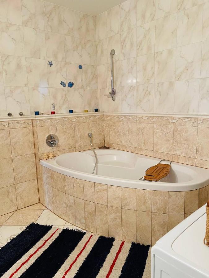 Apartamento Rosehill Garden Family With A Great View