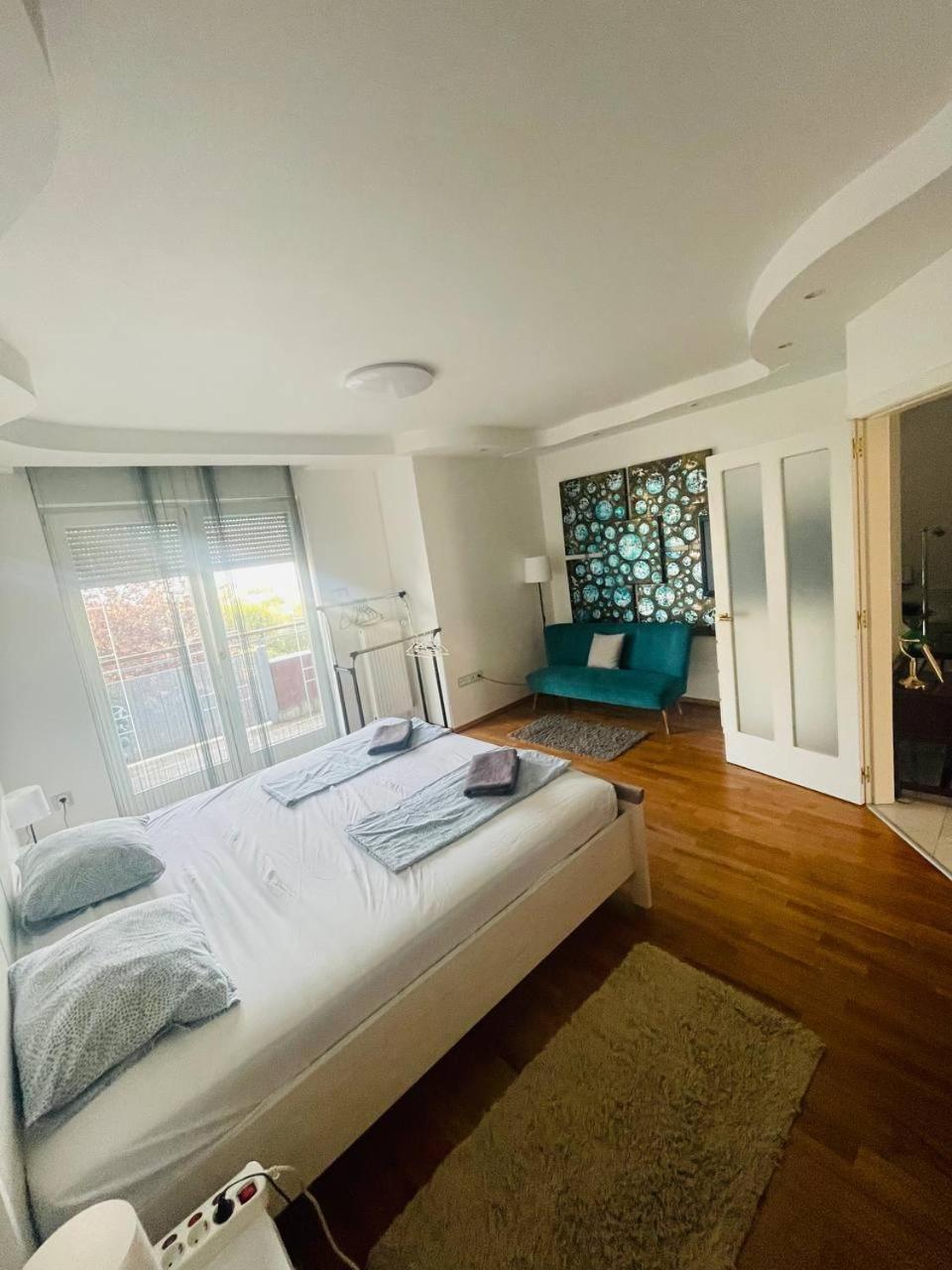 Apartment Rosehill Garden Family With A Great View *